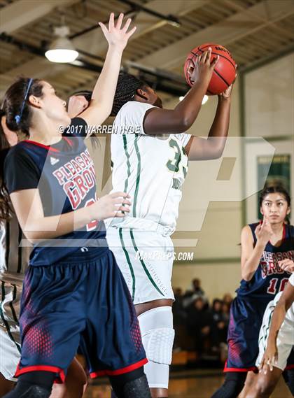 Thumbnail 1 in Pleasant Grove @ Monterey Trail photogallery.