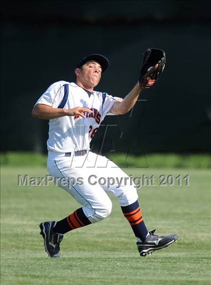 Thumbnail 3 in White [W. T.] @ Sachse (5A Region 2 bidistrict) photogallery.