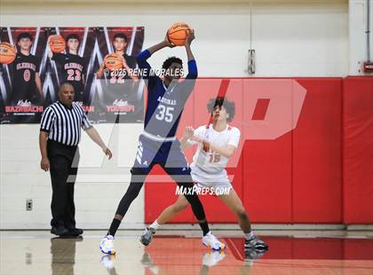 Thumbnail 3 in Aquinas vs Glendale (CIF SS D-3 Rnd 2 Playoff) photogallery.