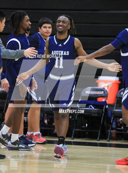 Thumbnail 2 in Aquinas vs Glendale (CIF SS D-3 Rnd 2 Playoff) photogallery.