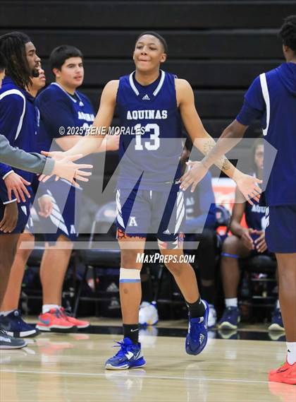 Thumbnail 2 in Aquinas vs Glendale (CIF SS D-3 Rnd 2 Playoff) photogallery.