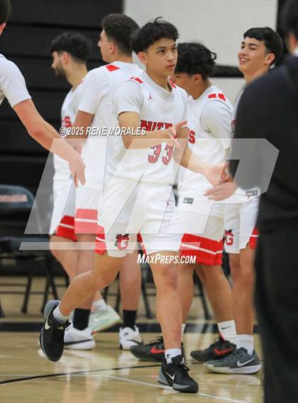 Thumbnail 3 in Aquinas vs Glendale (CIF SS D-3 Rnd 2 Playoff) photogallery.