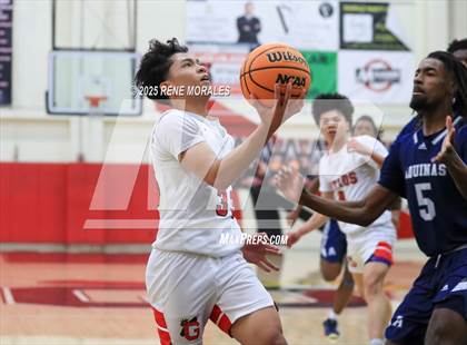 Thumbnail 1 in Aquinas vs Glendale (CIF SS D-3 Rnd 2 Playoff) photogallery.
