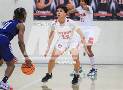 Thumbnail 2 in Aquinas vs Glendale (CIF SS D-3 Rnd 2 Playoff) photogallery.