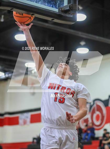 Thumbnail 2 in Aquinas vs Glendale (CIF SS D-3 Rnd 2 Playoff) photogallery.