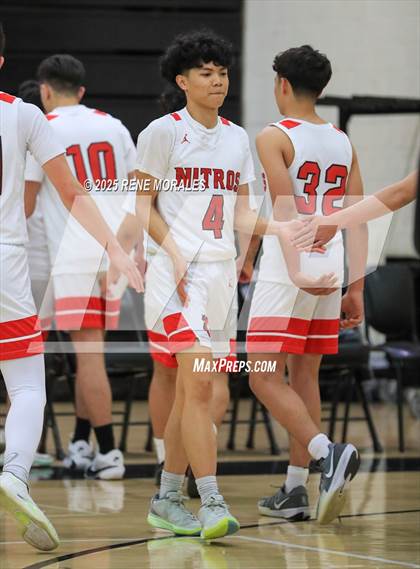 Thumbnail 1 in Aquinas vs Glendale (CIF SS D-3 Rnd 2 Playoff) photogallery.