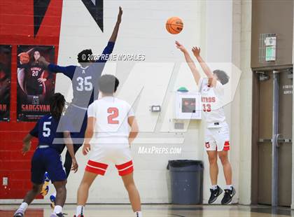 Thumbnail 1 in Aquinas vs Glendale (CIF SS D-3 Rnd 2 Playoff) photogallery.