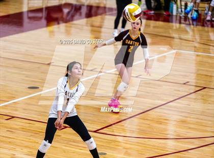 Thumbnail 2 in FR: McLean @ Oakton photogallery.