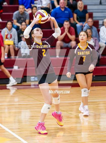 Thumbnail 2 in FR: McLean @ Oakton photogallery.