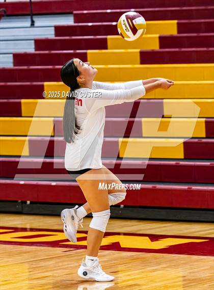 Thumbnail 1 in FR: McLean @ Oakton photogallery.