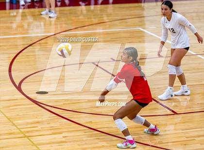 Thumbnail 3 in FR: McLean @ Oakton photogallery.