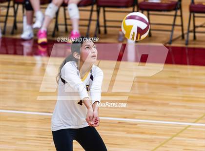 Thumbnail 2 in FR: McLean @ Oakton photogallery.