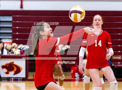 Thumbnail 2 in FR: McLean @ Oakton photogallery.