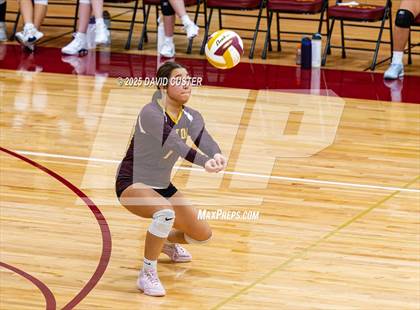 Thumbnail 3 in FR: McLean @ Oakton photogallery.