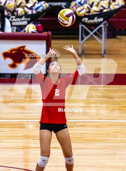 Thumbnail 1 in FR: McLean @ Oakton photogallery.