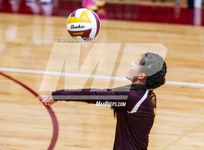 Thumbnail 1 in FR: McLean @ Oakton photogallery.