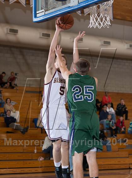 Thumbnail 2 in Chaparral vs Bishop's (Torrey Pines Holiday Classic) photogallery.