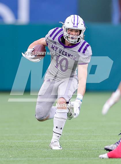 Thumbnail 3 in Mount Vernon vs. Jim Ned (UIL Class 3A Division 1 Semifinal) photogallery.