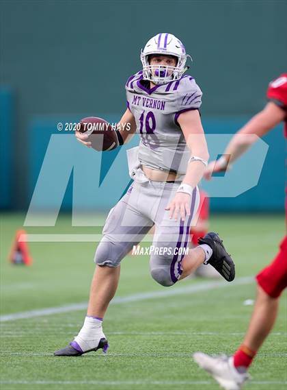 Thumbnail 3 in Mount Vernon vs. Jim Ned (UIL Class 3A Division 1 Semifinal) photogallery.