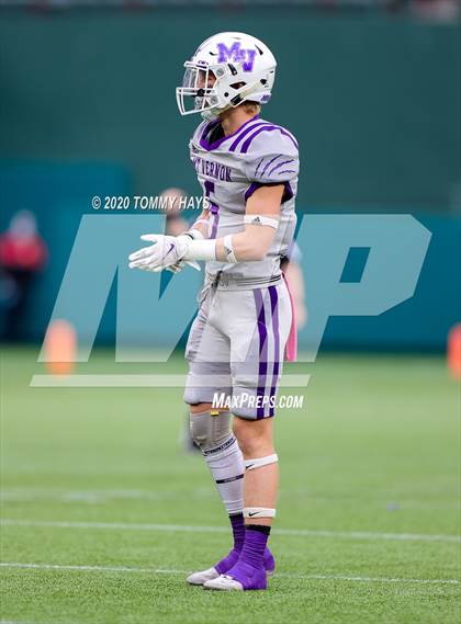 Thumbnail 1 in Mount Vernon vs. Jim Ned (UIL Class 3A Division 1 Semifinal) photogallery.
