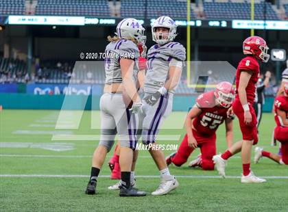 Thumbnail 2 in Mount Vernon vs. Jim Ned (UIL Class 3A Division 1 Semifinal) photogallery.