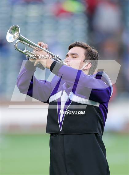 Thumbnail 2 in Mount Vernon vs. Jim Ned (UIL Class 3A Division 1 Semifinal) photogallery.
