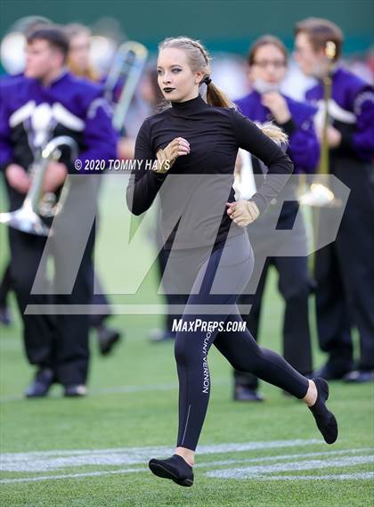 Thumbnail 2 in Mount Vernon vs. Jim Ned (UIL Class 3A Division 1 Semifinal) photogallery.