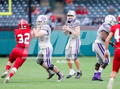 Thumbnail 2 in Mount Vernon vs. Jim Ned (UIL Class 3A Division 1 Semifinal) photogallery.