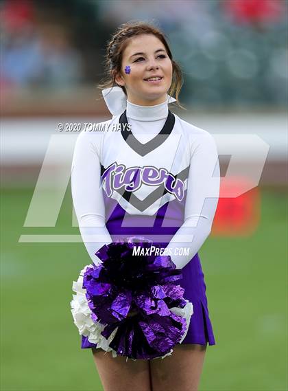 Thumbnail 1 in Mount Vernon vs. Jim Ned (UIL Class 3A Division 1 Semifinal) photogallery.