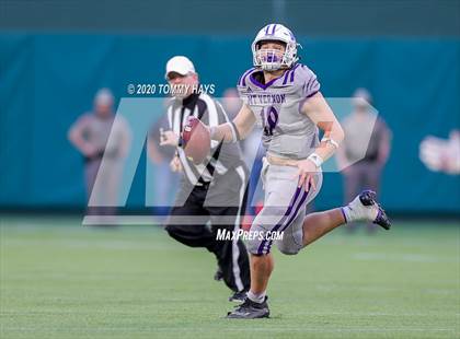 Thumbnail 2 in Mount Vernon vs. Jim Ned (UIL Class 3A Division 1 Semifinal) photogallery.