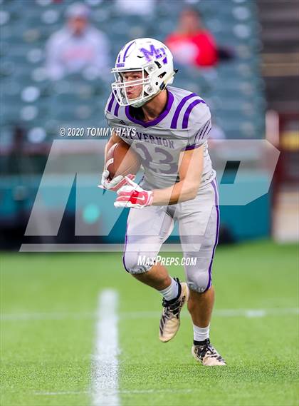 Thumbnail 1 in Mount Vernon vs. Jim Ned (UIL Class 3A Division 1 Semifinal) photogallery.