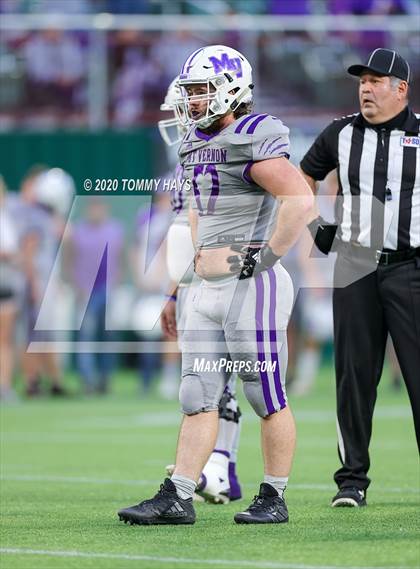 Thumbnail 1 in Mount Vernon vs. Jim Ned (UIL Class 3A Division 1 Semifinal) photogallery.