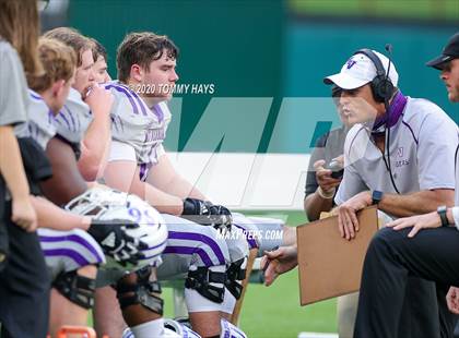 Thumbnail 1 in Mount Vernon vs. Jim Ned (UIL Class 3A Division 1 Semifinal) photogallery.