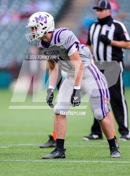 Thumbnail 3 in Mount Vernon vs. Jim Ned (UIL Class 3A Division 1 Semifinal) photogallery.