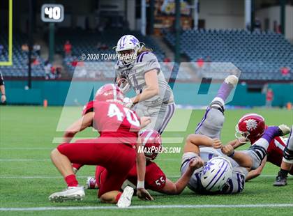 Thumbnail 1 in Mount Vernon vs. Jim Ned (UIL Class 3A Division 1 Semifinal) photogallery.