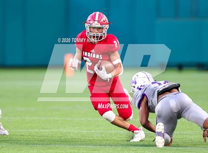 Thumbnail 2 in Mount Vernon vs. Jim Ned (UIL Class 3A Division 1 Semifinal) photogallery.