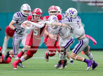 Thumbnail 1 in Mount Vernon vs. Jim Ned (UIL Class 3A Division 1 Semifinal) photogallery.