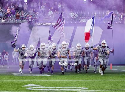 Thumbnail 1 in Mount Vernon vs. Jim Ned (UIL Class 3A Division 1 Semifinal) photogallery.