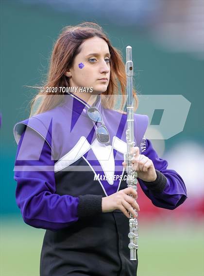 Thumbnail 2 in Mount Vernon vs. Jim Ned (UIL Class 3A Division 1 Semifinal) photogallery.