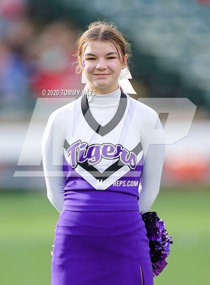 Thumbnail 2 in Mount Vernon vs. Jim Ned (UIL Class 3A Division 1 Semifinal) photogallery.