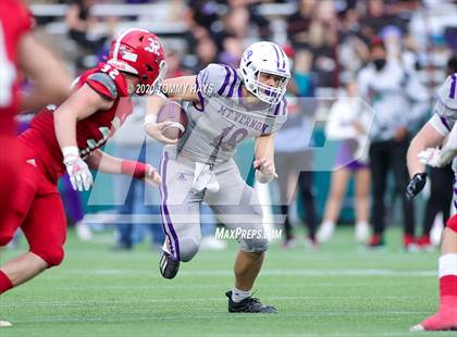 Thumbnail 2 in Mount Vernon vs. Jim Ned (UIL Class 3A Division 1 Semifinal) photogallery.