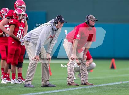 Thumbnail 2 in Mount Vernon vs. Jim Ned (UIL Class 3A Division 1 Semifinal) photogallery.