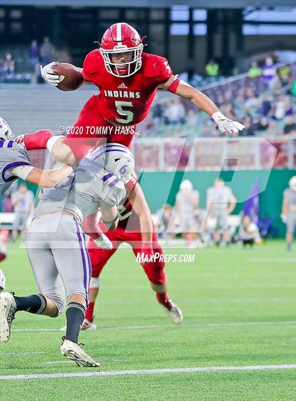 Thumbnail 1 in Mount Vernon vs. Jim Ned (UIL Class 3A Division 1 Semifinal) photogallery.