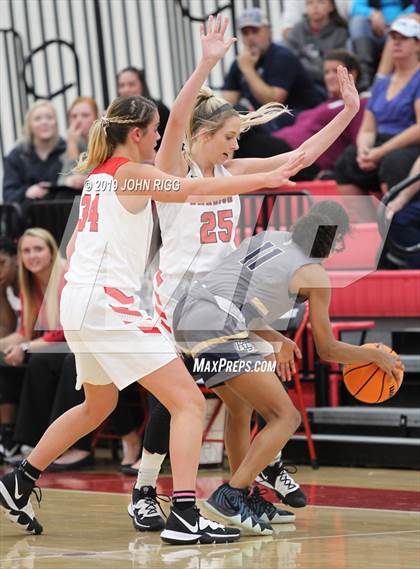 Thumbnail 2 in River Ridge @ Cherokee photogallery.