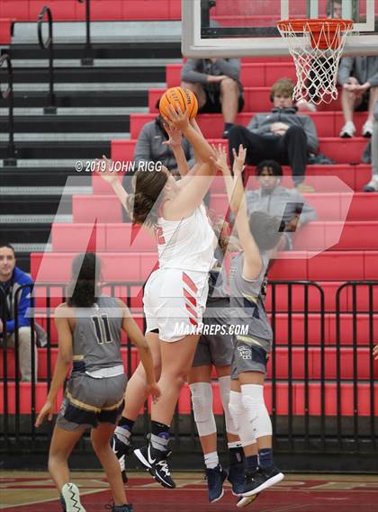Thumbnail 1 in River Ridge @ Cherokee photogallery.