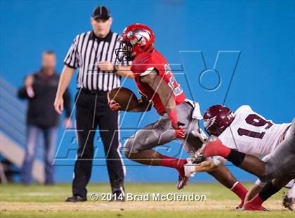 Thumbnail 3 in Rowlett vs Horn (UIL 6A Area Playoff) photogallery.