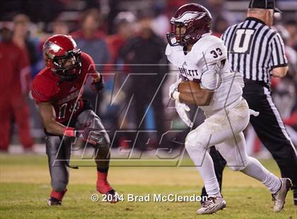 Thumbnail 1 in Rowlett vs Horn (UIL 6A Area Playoff) photogallery.