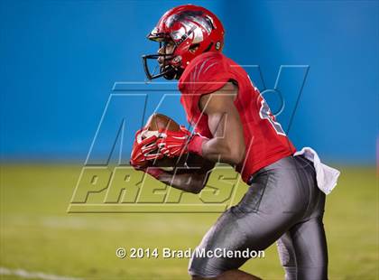 Thumbnail 2 in Rowlett vs Horn (UIL 6A Area Playoff) photogallery.