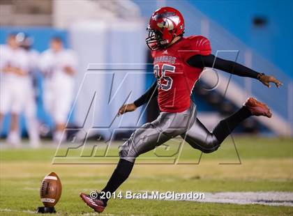 Thumbnail 3 in Rowlett vs Horn (UIL 6A Area Playoff) photogallery.