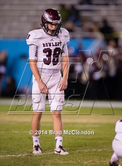 Thumbnail 3 in Rowlett vs Horn (UIL 6A Area Playoff) photogallery.